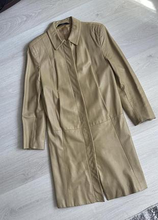 Шкіряний плащ жіночий marks & spencer бежевий, розмір m