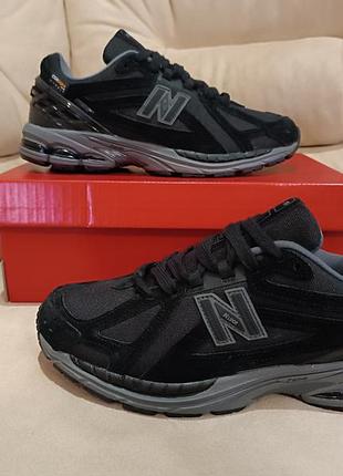 Мужские кроссовки new balance 1906r
