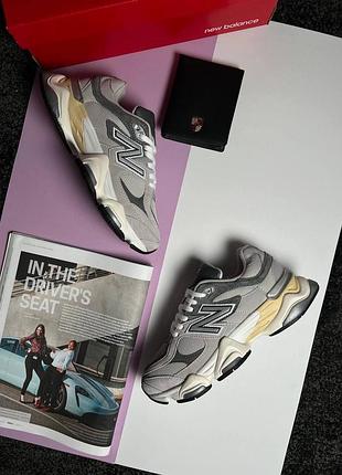 Жіночі кросівки new balance 9060 grey