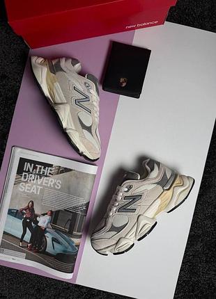 Жіночі кросівки new balance 9060 light grey