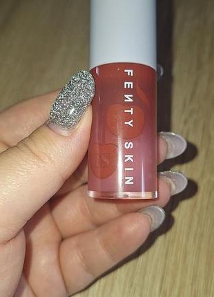 Fenty skin, cherry treat lip oil