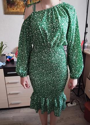 Плаття літнє