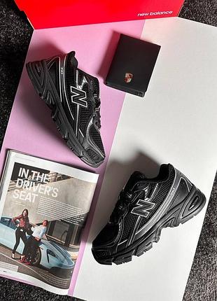 Жіночі кросівки new balance 740 black white