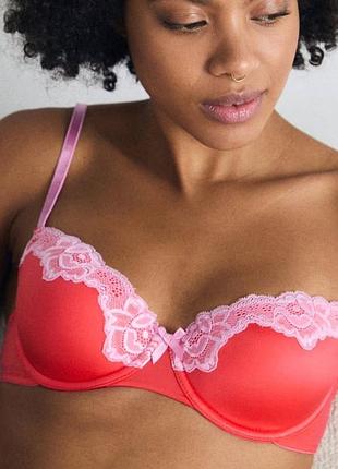 Бюст анжеліка паралоновий мереживний на кісточці уцінка 70e hunkemoller