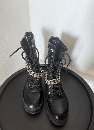 Жіночі черевики guess чорні