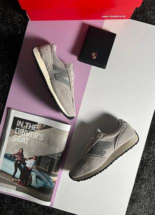 Жіночі кросівки new balance 471 light grey white