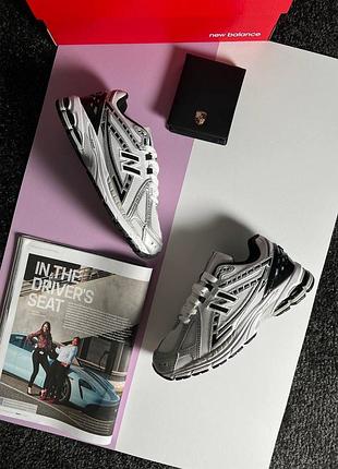 Жіночі кросівки new balance 1906r white silver black