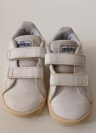 Дитячі кросівки adidas grand court (орігінал), розмір 21 (устілка 13.5 см)