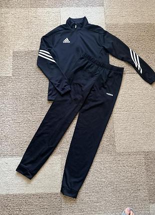 Комтюм adidas 164 р