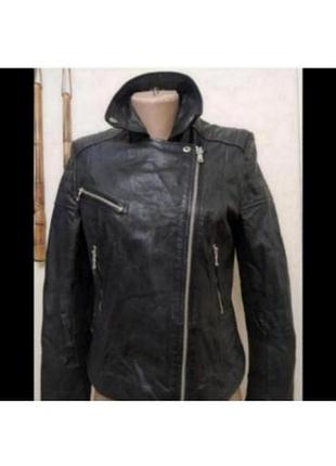 Гарна, байкерська косуха barneys originals