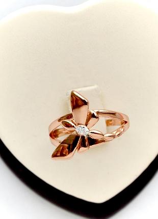 Кільце метелик з білими кристалами комбінованне покриття золотом 18к. розмір 18.19.20.