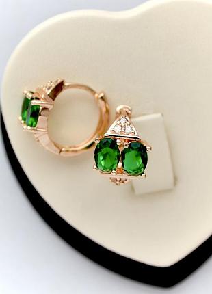 Сережки-кільця з зеленими кристалами xuping m&l.
