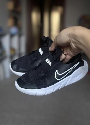 Nike 29 чорні дитячі кросівки без шнурків