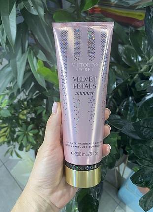 Лосьон velvet petals shimmer