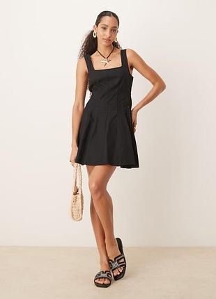Черная мини-платье asos design с квадратным вырезом и плиссе размер 34