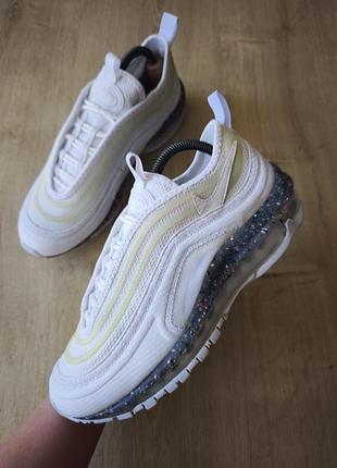 Крутые  кроссовки  nike, оригинал, модель 2022 года , р.40.