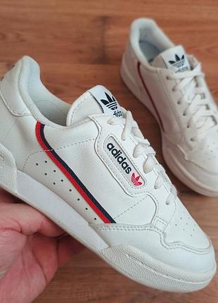 Оригинальные adidas р35.5 длина стельки по факту 22.5см