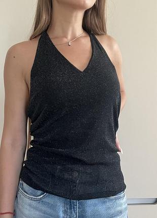 Чорний топ з люрексом з відкритою спиною