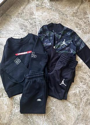 Спортивний костюм для хлопчика