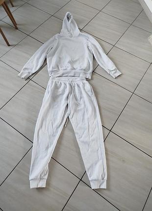 Костюм спортивний білий