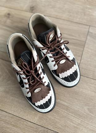 Жіночі оригінальні кросівки nike dunk low lx brogue pinstripe