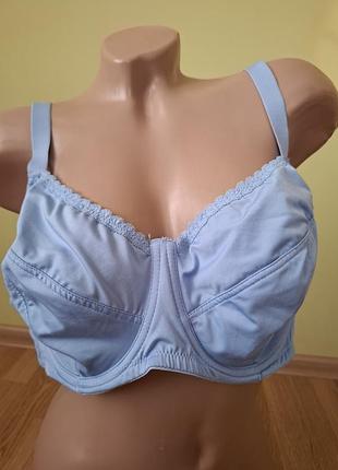 Бюстгальтер 90f