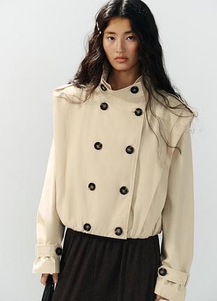 Жіночий укорочений тренч з стоячим коміром zara
