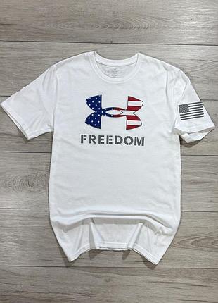 Белая спортивная футболка андер арморusa under armour ua freedom t-shirt, m, оригинал