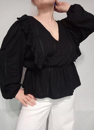 Блуза топ чорна з рюшами перфорований трикотаж розмір xxl 3xl недорого