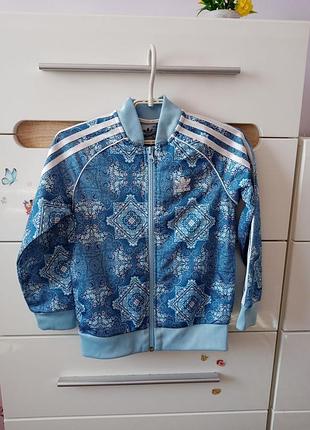 Кофта спортивная  adidas originals на 5-6 лет