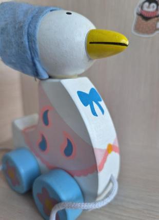 Деревянная игрушка каталка утка 2