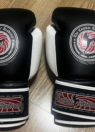 Боксерские перчатки the combat academy 16 oz (унций) / перчатки для бокса