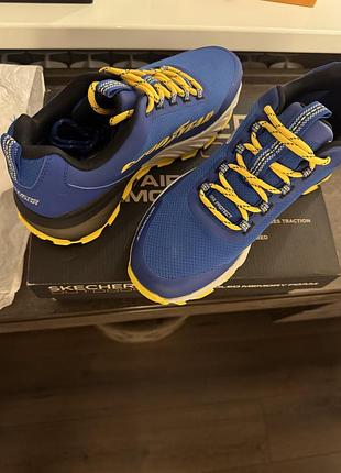 Патріотичні кросівки skechers goodyear 42 розміру