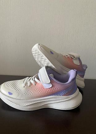 Кросовки дитячі 21.5 см.