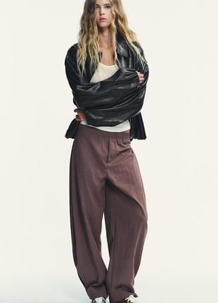 Zara вільні коричневі штани-балони з еластичним поясом/15363/
