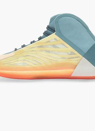 Кроссовки adidas yeezy qntm hi-res coral унисекс оранжево-синий 38 (23,5 см) код: hp6595 hireco