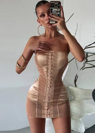 Распродажа платье prettylittlething с полупрозрачными вставками