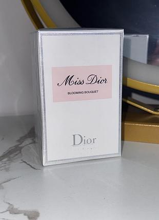 Жіночі духи парфуми miss dior франція розкішні шлейфові 100 мл