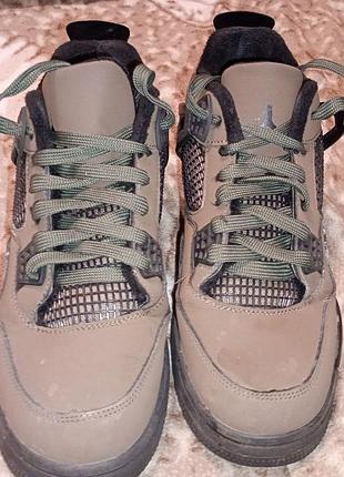 Чоловічі зимові кросівки air jordan.