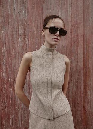 Безрукавка zara