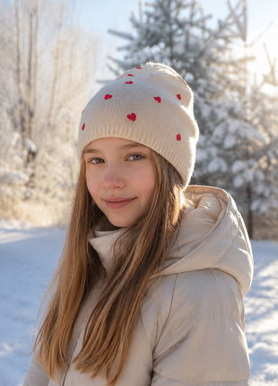 Шапка zara 10-14 лет бини шерсть сердечки
