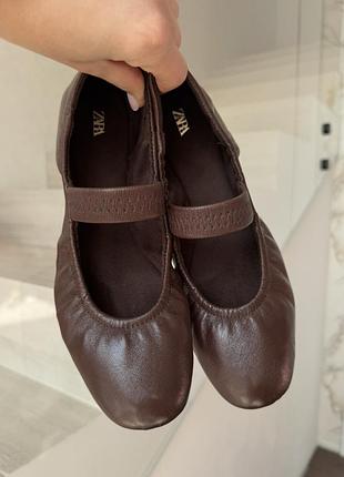 Балетки  шкіряні zara