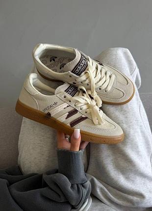 Кросівки легкі зручні adidas spezial light beige