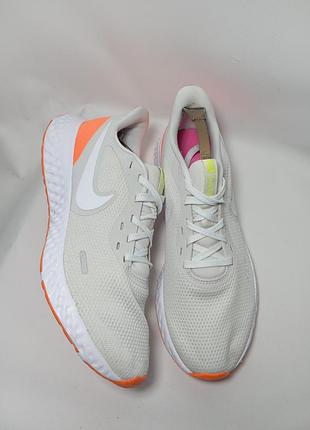 Білі кросівки nike , чоловічі