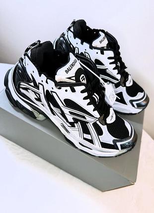 Кросівки balenciaga runner b and w
