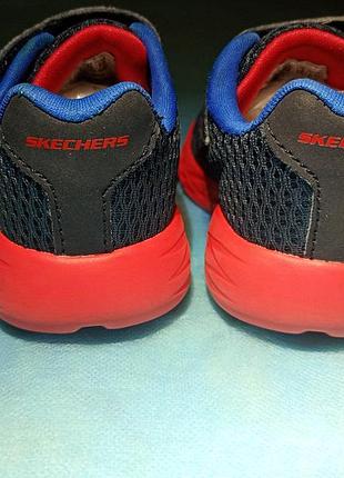 Легкие детские кроссовки бренд: skechers модель: gorun (sn 97860n), размер 22, длина стельки 14.5 см. материал верха: текстиль (дышащая сетка) 6
