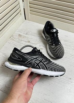 Кросівки asics nimbus 22