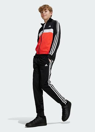 Олімпійка essentials 3-stripes