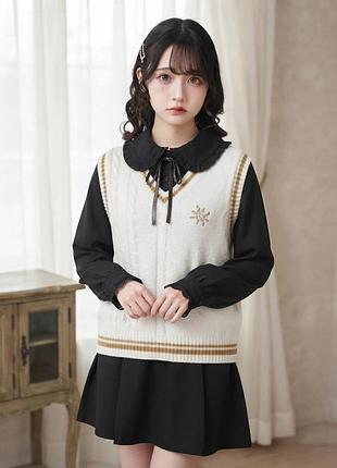 Стильний в'язаний жилет dark academia / preppy