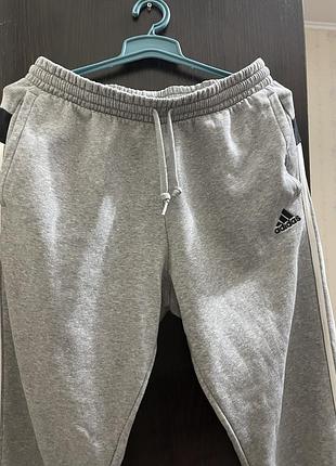 Спортивні чоловічі штани adidas з німеччини